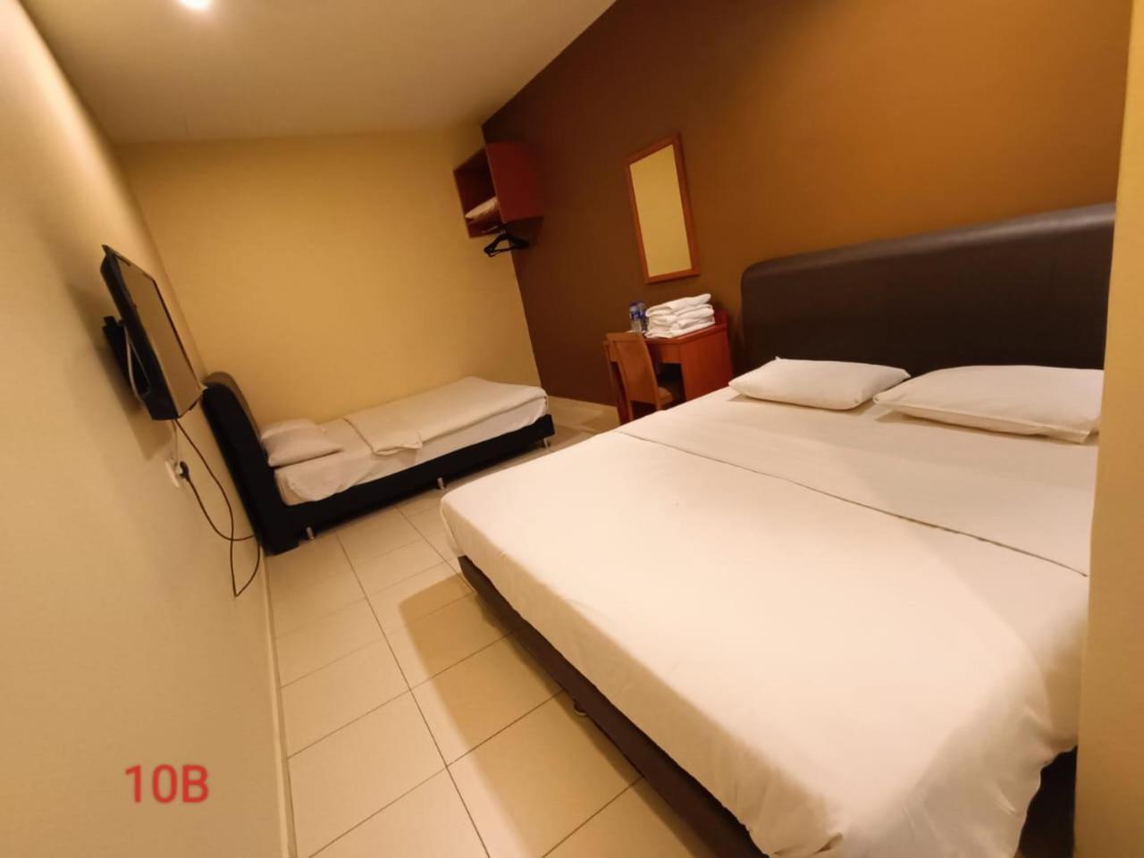 Doris Hotel Malacca Exterior foto
